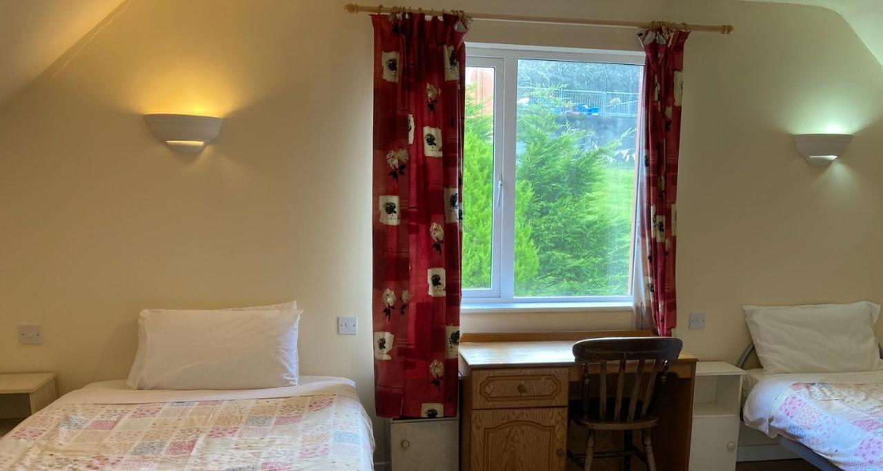 House - Self Catering * Glencolumbkille